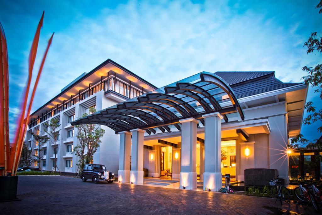 Harris Hotel & Conventions מאלאנג מראה חיצוני תמונה