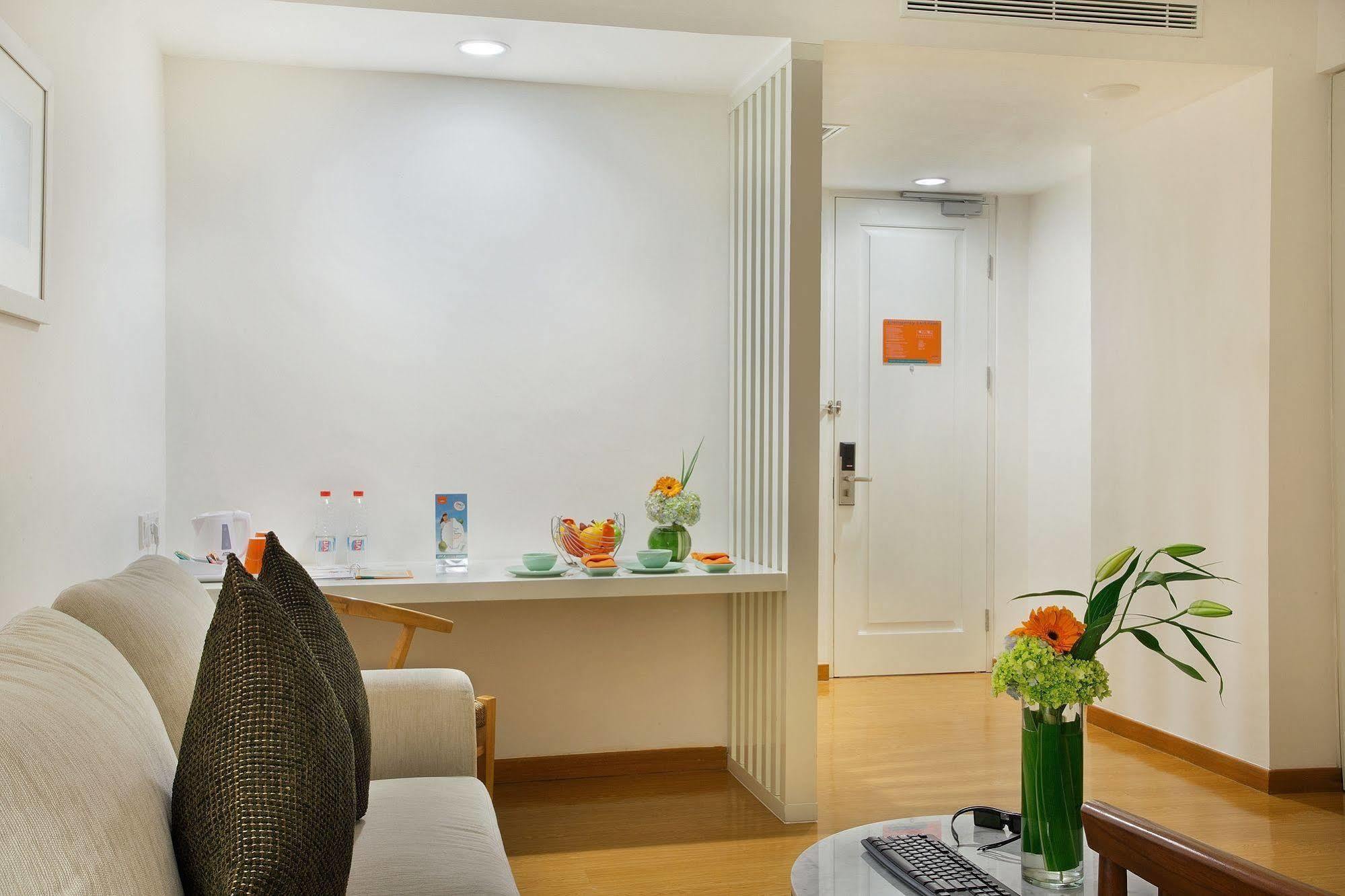 Harris Hotel & Conventions מאלאנג מראה חיצוני תמונה